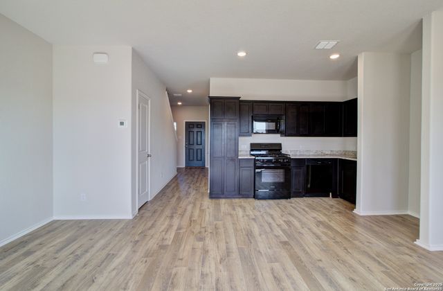 11120 Prairie Landing, Converse, TX 78109