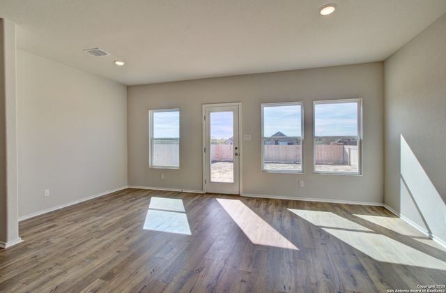 11120 Prairie Landing, Converse, TX 78109