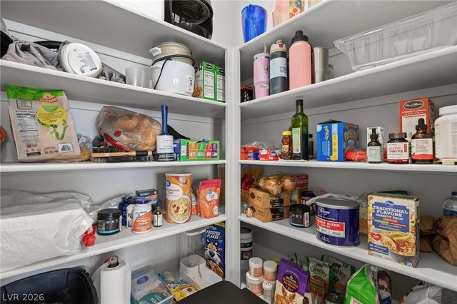 373 Haddocks Hall Place, Henderson, NV 89011