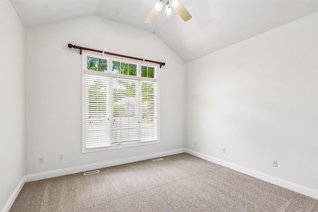 1911 NW 126th Street, Clive, IA 50325