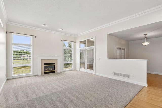 1911 NW 126th Street, Clive, IA 50325