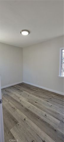 1649 W Florence, Los Angeles, CA 90047