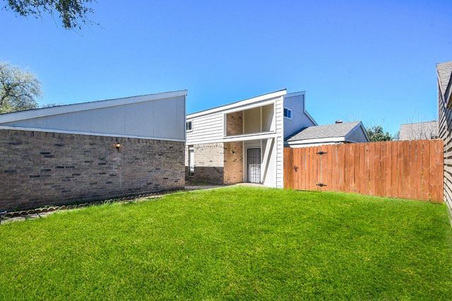 11330 Bandlon Drive, Houston, TX 77072