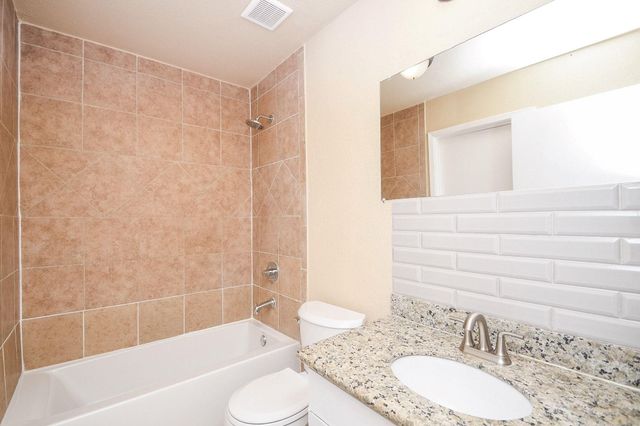 11330 Bandlon Drive, Houston, TX 77072