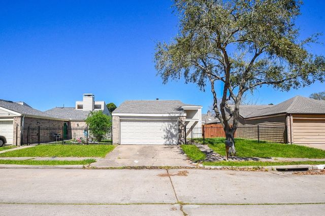 11330 Bandlon Drive, Houston, TX 77072