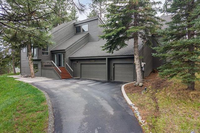 2368 Bitterroot Lane, Golden, CO 80401