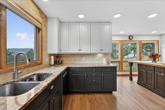 2368 Bitterroot Lane, Golden, CO 80401