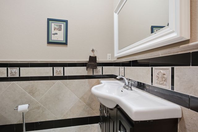 4411 Lake Breeze Drive, Mckinney, TX 75071
