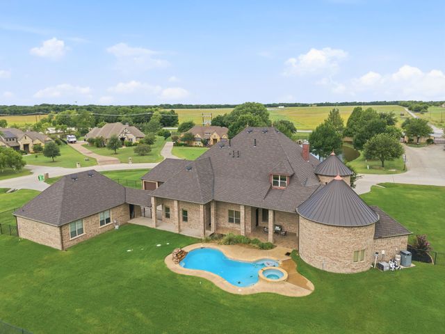 4411 Lake Breeze Drive, Mckinney, TX 75071