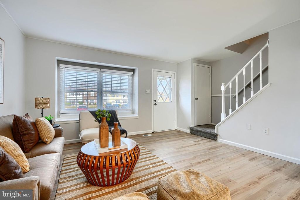 8 KING RICHARD CT #8, Rosedale, MD 21237