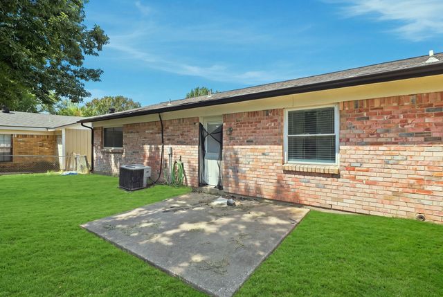 331 S 1st Street, Wylie, TX 75098