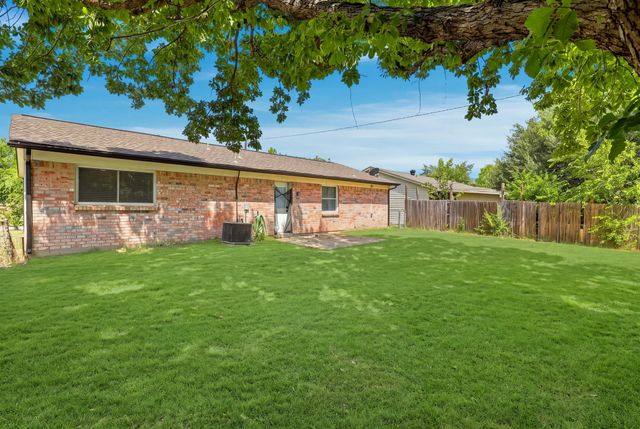 331 S 1st Street, Wylie, TX 75098