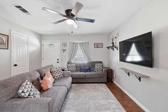 331 S 1st Street, Wylie, TX 75098