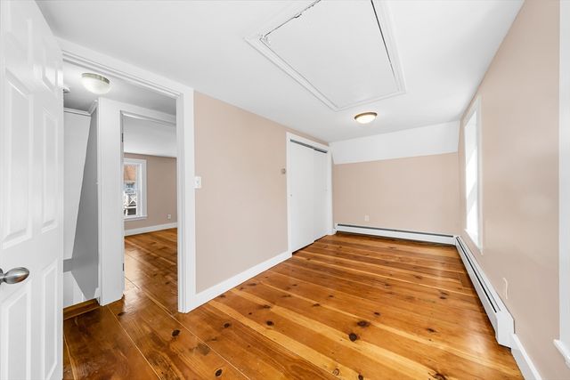 2 California Ln, Amesbury, MA 01913