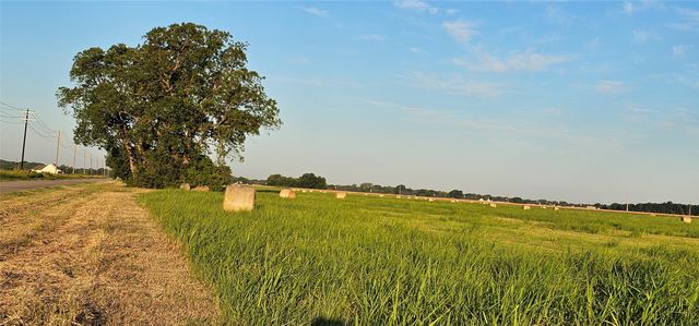 000 Farrar Road, Palmer, TX 75152