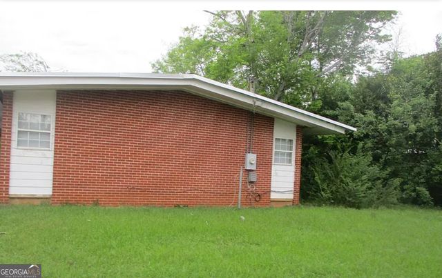 1982 S Riverview Circle, Albany, GA 31705