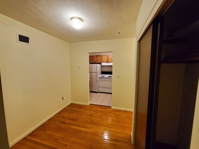 182 Central 01, Stoneham, MA 02180