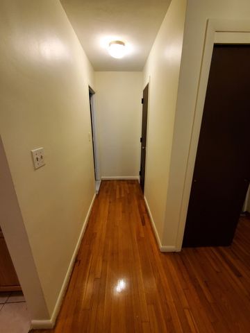 182 Central 01, Stoneham, MA 02180