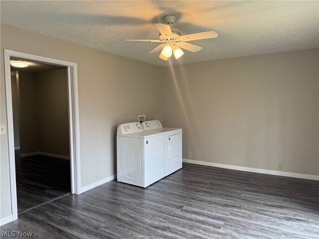 111 Goredon Drive, Chardon, OH 44024