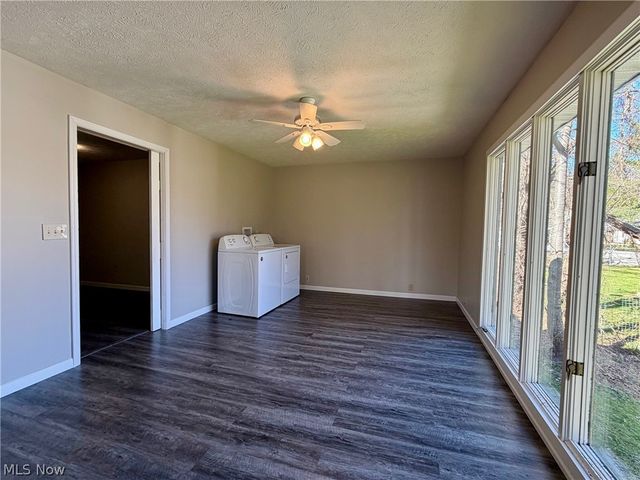 111 Goredon Drive, Chardon, OH 44024