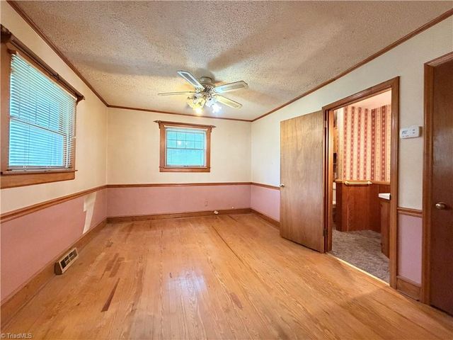 1940 Darwick Road, Winston-salem, NC 27127