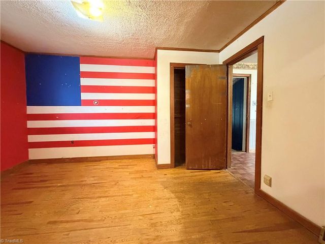 1940 Darwick Road, Winston-salem, NC 27127