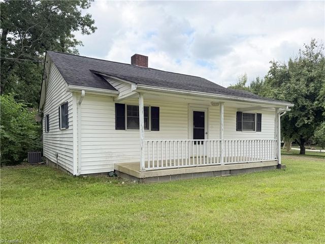 1940 Darwick Road, Winston-salem, NC 27127