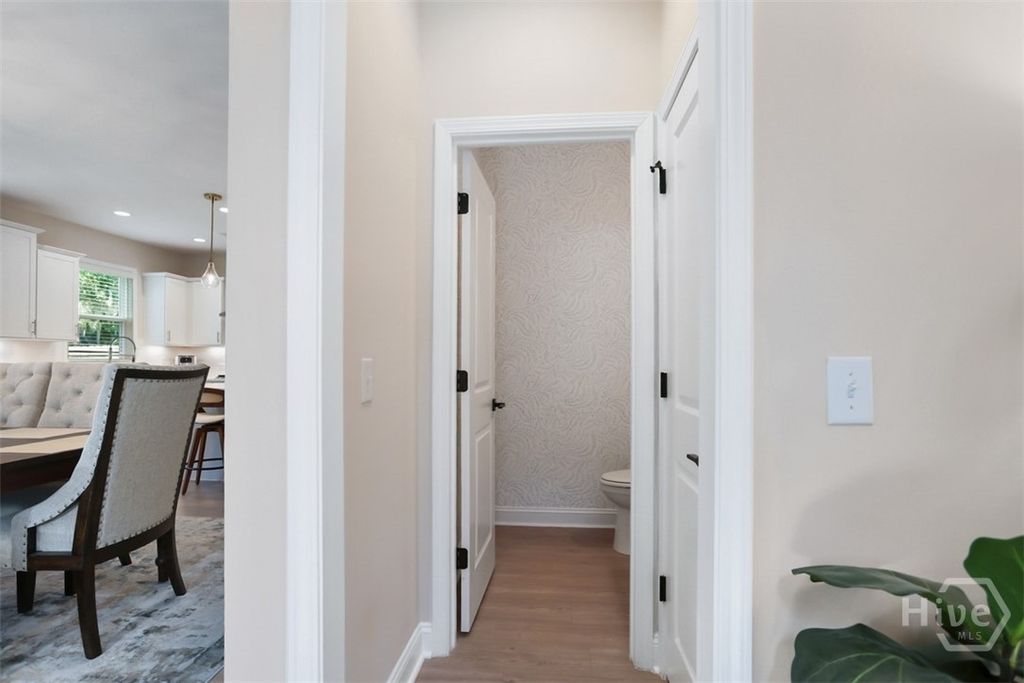 Image 10 of property listing at 109 Canter Court, Savannah, GA 31406