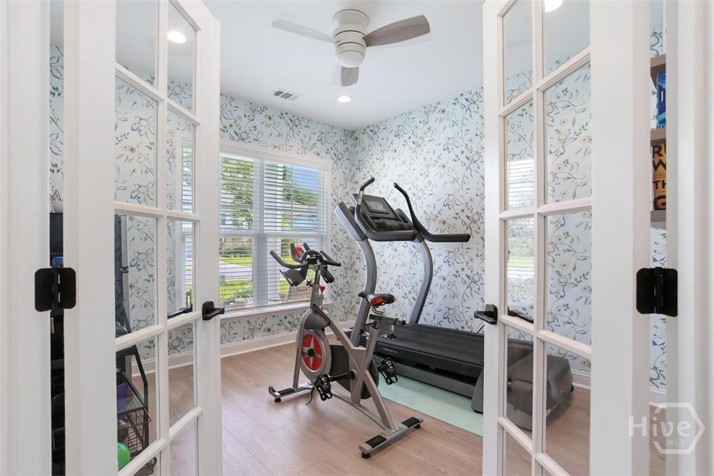 Image 8 of property listing at 109 Canter Court, Savannah, GA 31406