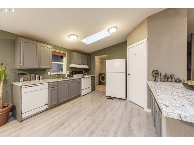 3777 ADDY St 17, Washougal, WA 98671