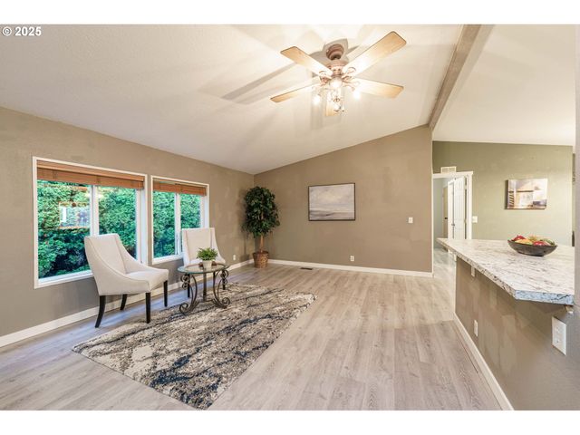 3777 ADDY St 17, Washougal, WA 98671