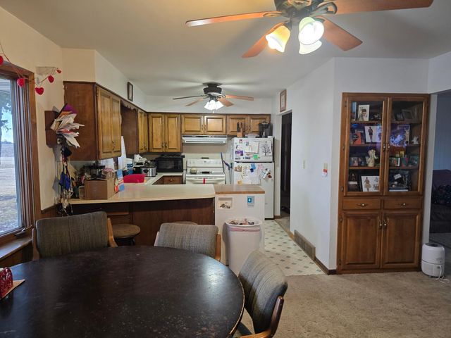 22525 Read Avenue, Worthington, MN 56187