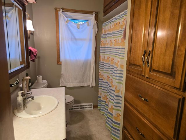 22525 Read Avenue, Worthington, MN 56187