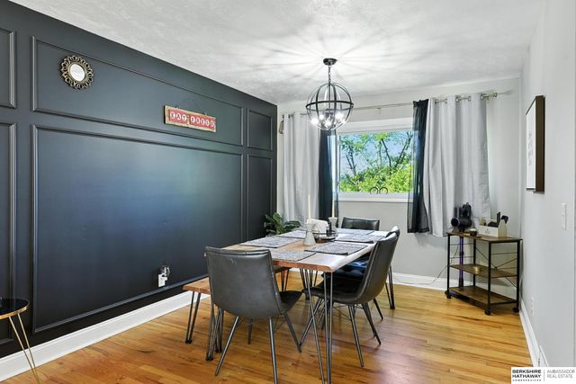 3914 N 94th Street, Omaha, NE 68134