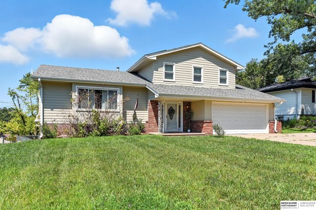 3914 N 94th Street, Omaha, NE 68134