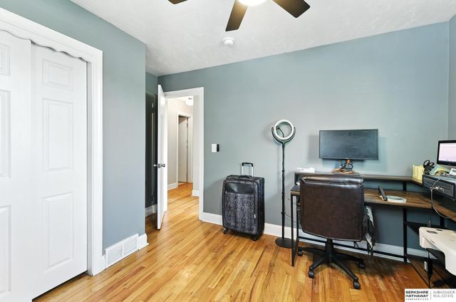 3914 N 94th Street, Omaha, NE 68134