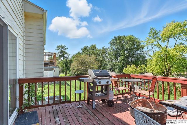 3914 N 94th Street, Omaha, NE 68134