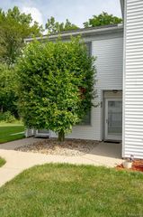 62 Rosebud Lane, Mount Clemens, MI 48043