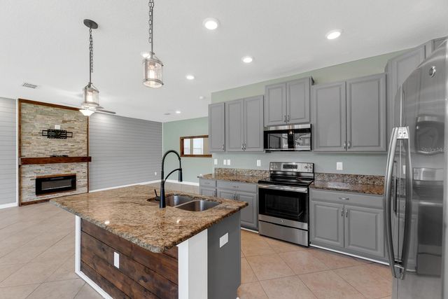 11024 PURPLE MARTIN BOULEVARD, Riverview, FL 33579