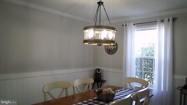 129 COUNTRY LN, Sicklerville, NJ 08081