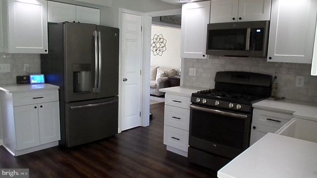 129 COUNTRY LN, Sicklerville, NJ 08081