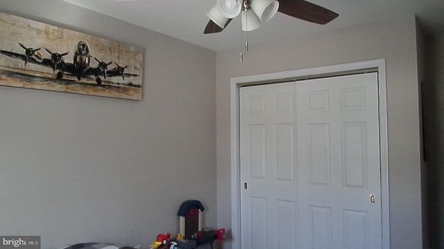 129 COUNTRY LN, Sicklerville, NJ 08081