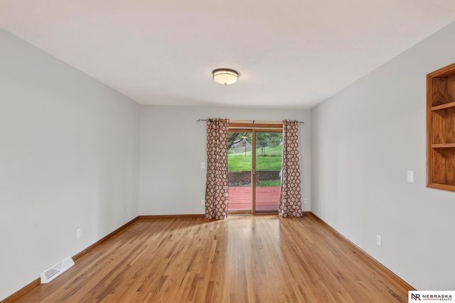 8506 Birch Drive, La Vista, NE 68128