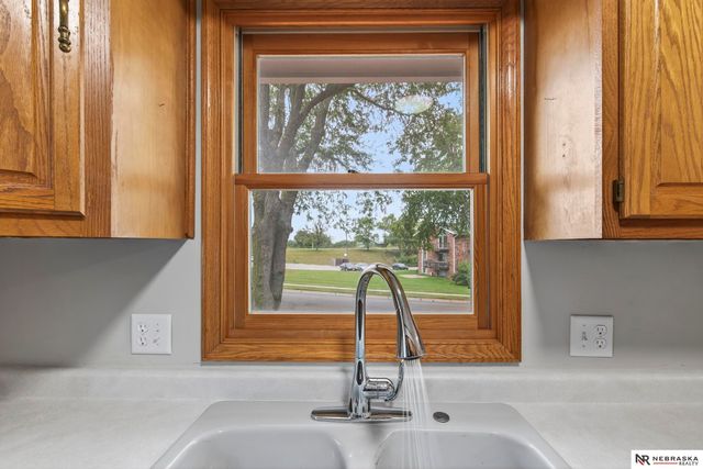 8506 Birch Drive, La Vista, NE 68128