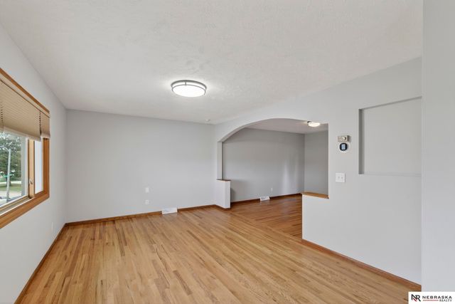 8506 Birch Drive, La Vista, NE 68128