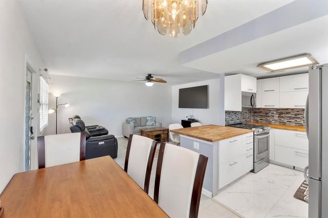 253 Prescott M, Deerfield Beach, FL 33442