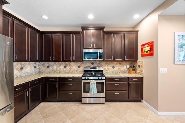 11403 SCRIBNER STATION LANE, Lithia, FL 33547