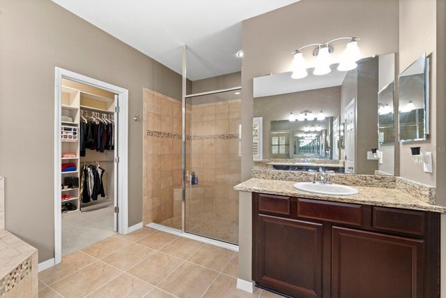 11403 SCRIBNER STATION LANE, Lithia, FL 33547