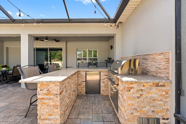 11403 SCRIBNER STATION LANE, Lithia, FL 33547