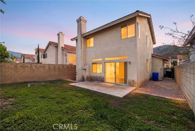 15424 Tobarra, Fontana, CA 92337